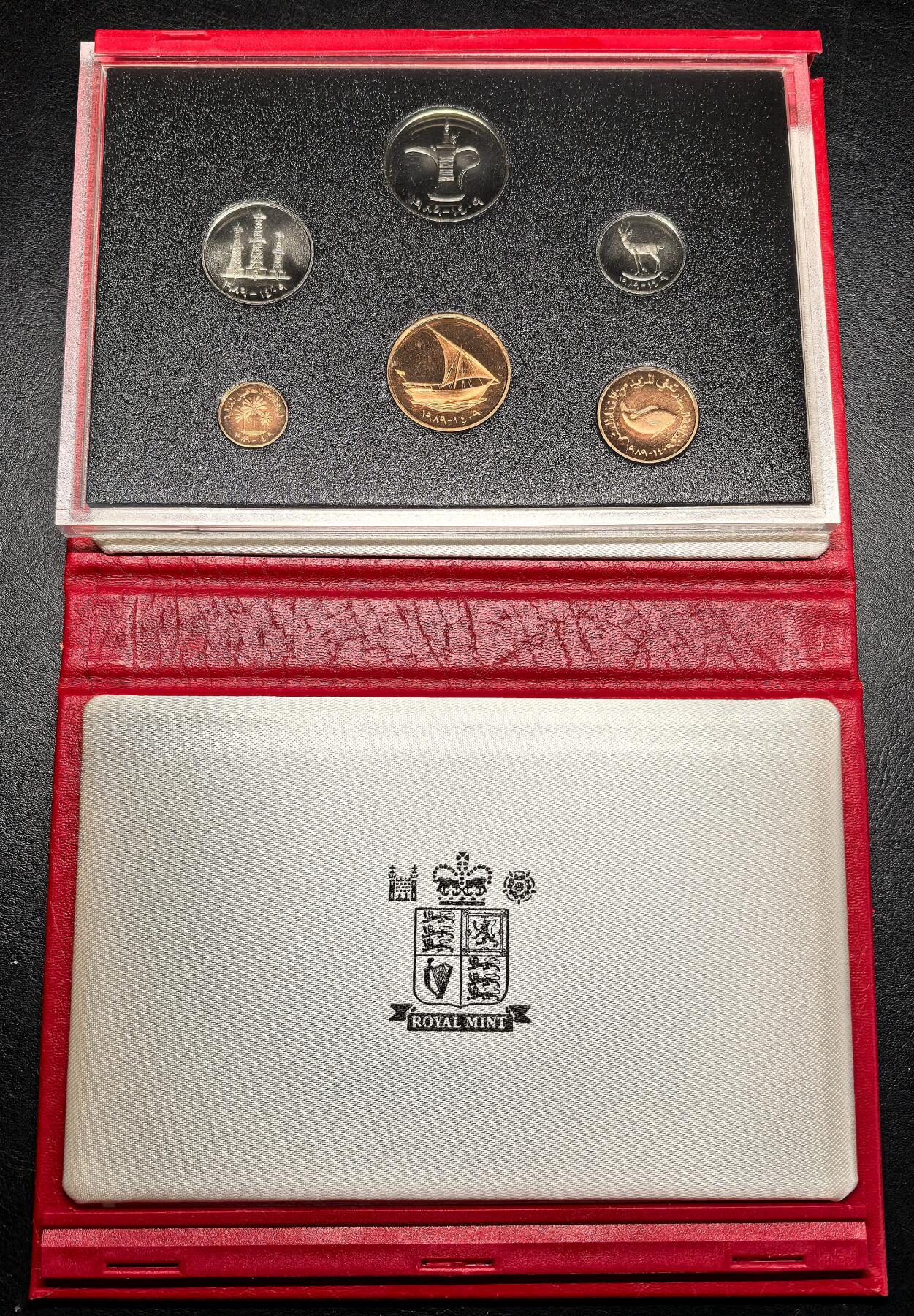 凡希社世界钱币微拍第二百九十三期 1989阿联酋MINT SET原厂包装。