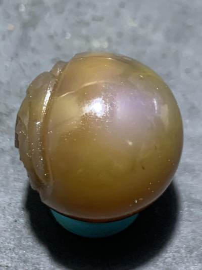 精美亚光冻料战国红玛瑙手工雕刻如来佛祖圆珠一个， 精美亚光冻料战国红玛瑙手工雕刻如来佛祖圆珠一个，