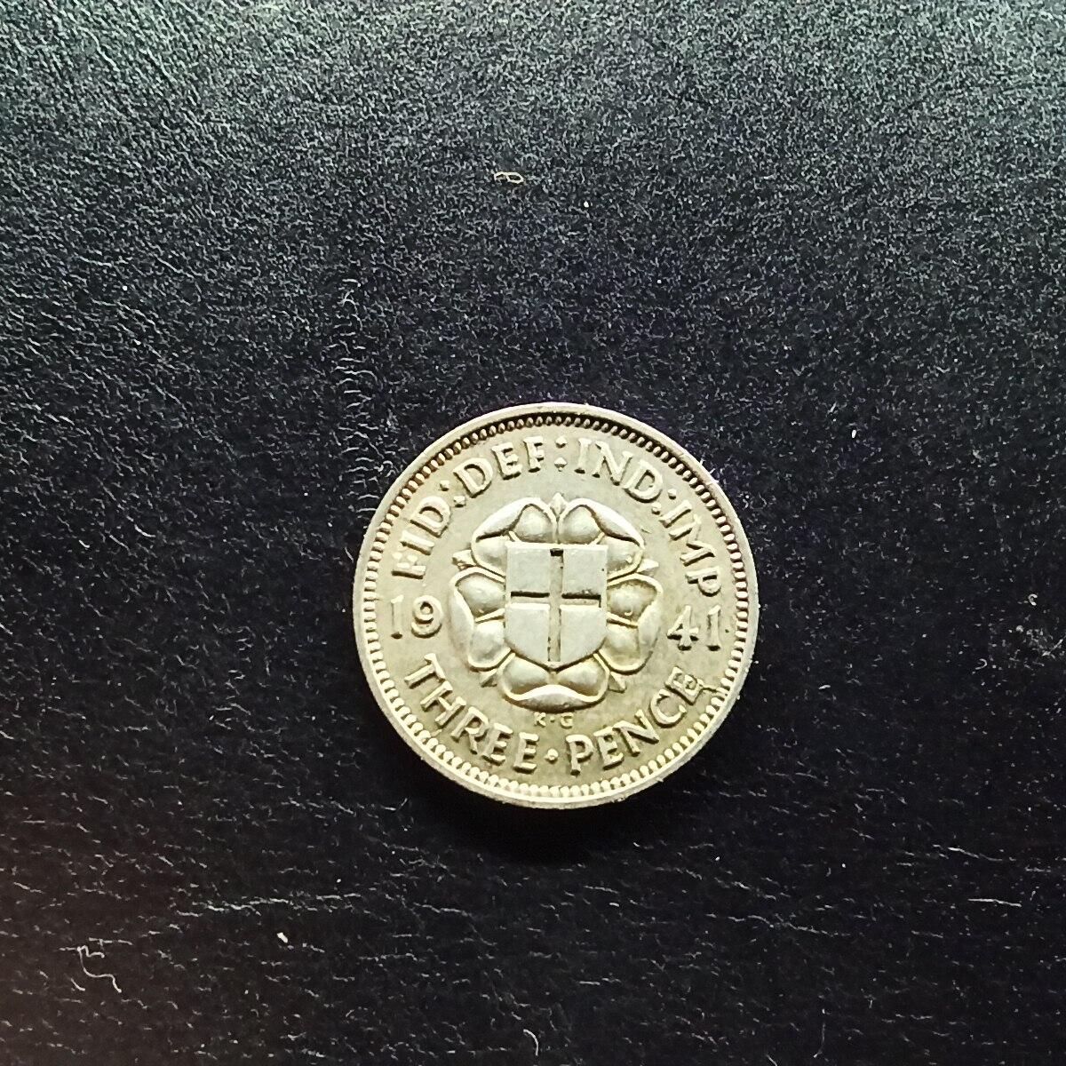 邮泉阁限时拍卖第十五场 各国硬币专场（拍卖结束后请付邮费，存留时间过长需全部邮寄） 英国乔治六世1941年3便士银币1.41克0.500