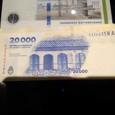 【世界钱币】精选微拍第154期暨2024年第66期～部分新品卖剩品种展销 2024年阿根廷20000比索 全新绝品A冠 尾号358