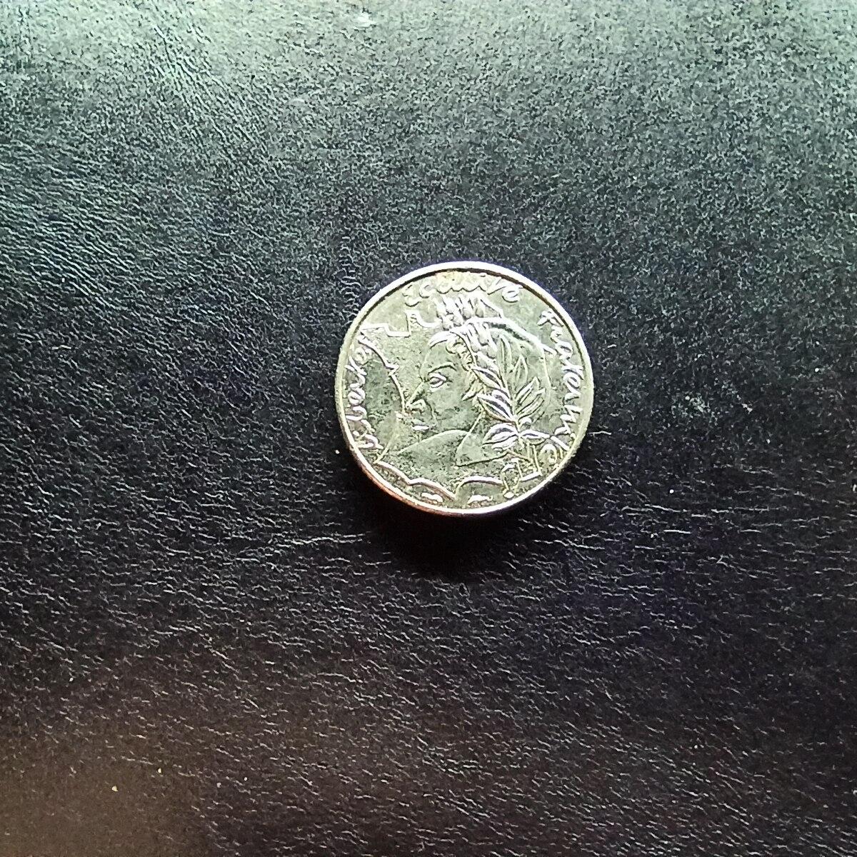 邮泉阁限时拍卖第十五场 各国硬币专场（拍卖结束后请付邮费，存留时间过长需全部邮寄） 法国1986年10法郎