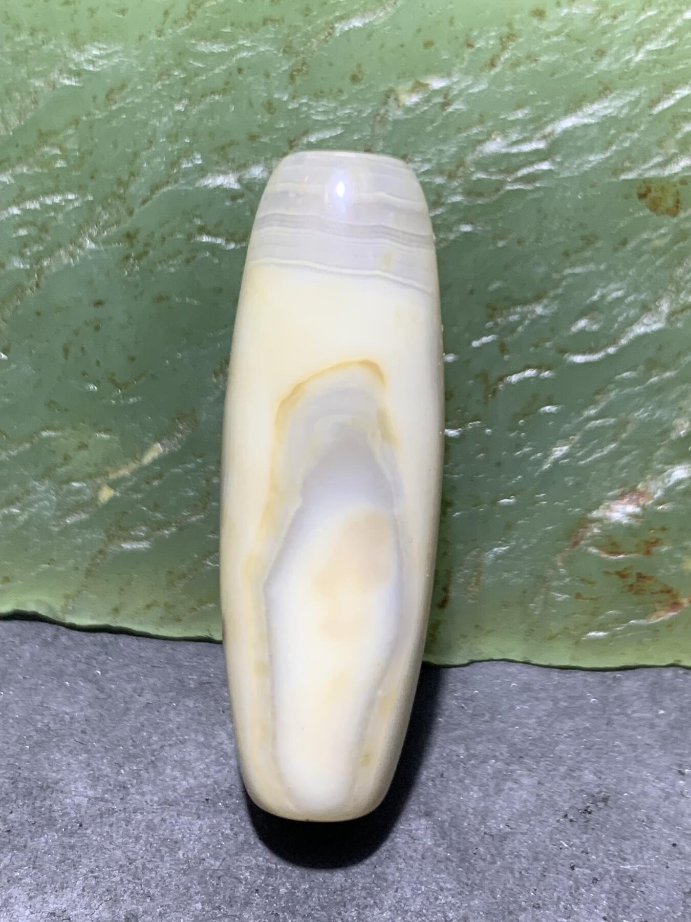 精美高玉化天眼纹缠丝玛瑙桶珠一个