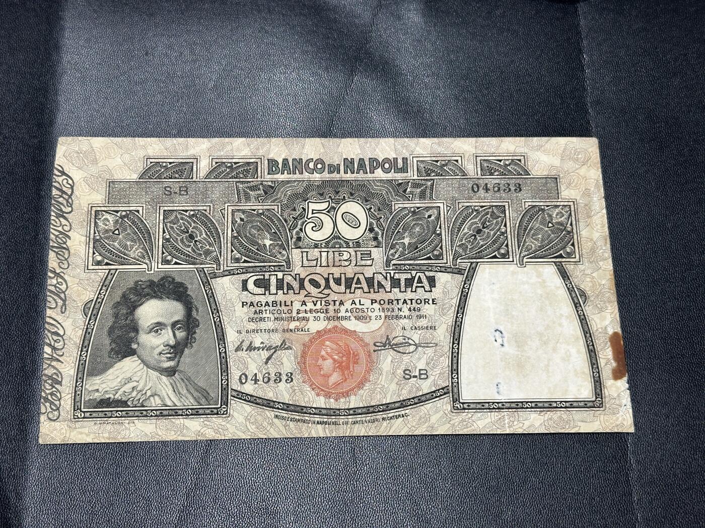 《外钞收藏家》第四百五十七期 1914年意大利那不勒斯银行50里拉 非全新 品相如图