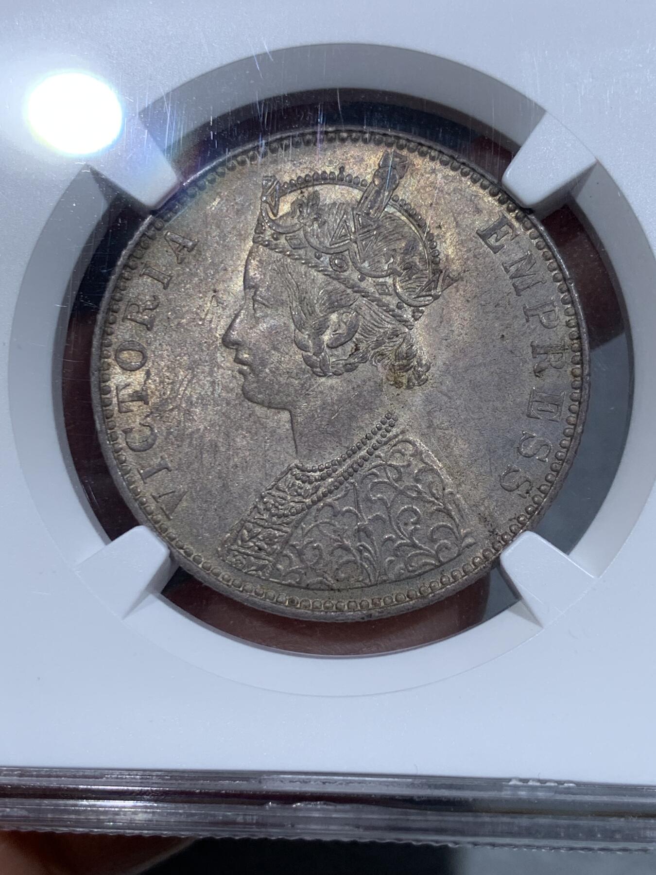 《竞宝斋》第337场 周日，周一，周二 3场连拍 （全场包邮） 少见版本 NGC MS62 印度 1892年 比卡尼尔土邦 维多利亚 1卢比银币 只发行量2年