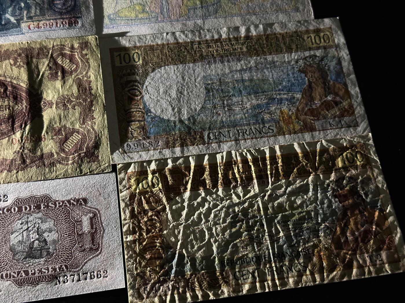 《外钞收藏家》第四百五十七期 西班牙等7张精美纸币 非全新 品相如图