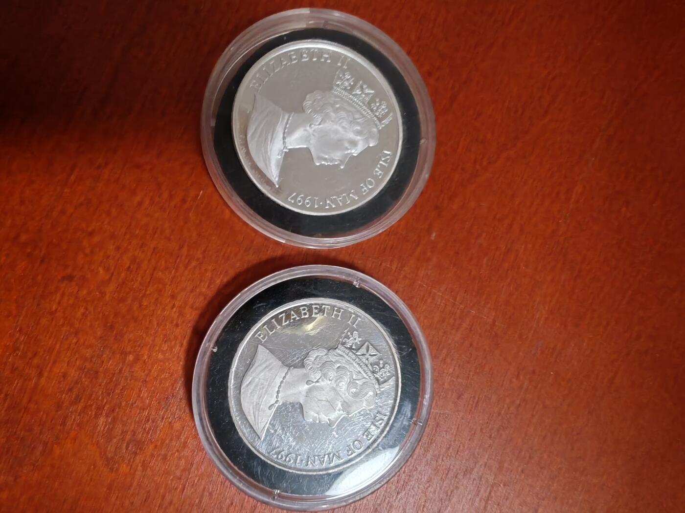 长老汇龙年精选第三十七场拍卖 1997马恩岛维京人1/2克朗银币两枚，每枚15克999银