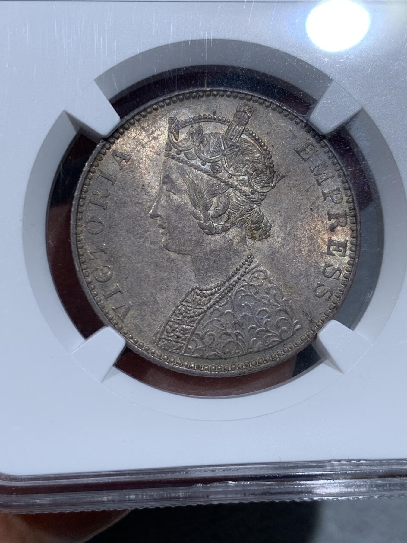 《竞宝斋》第337场 周日，周一，周二 3场连拍 （全场包邮） 少见版本 NGC MS62 印度 1892年 比卡尼尔土邦 维多利亚 1卢比银币 只发行量2年