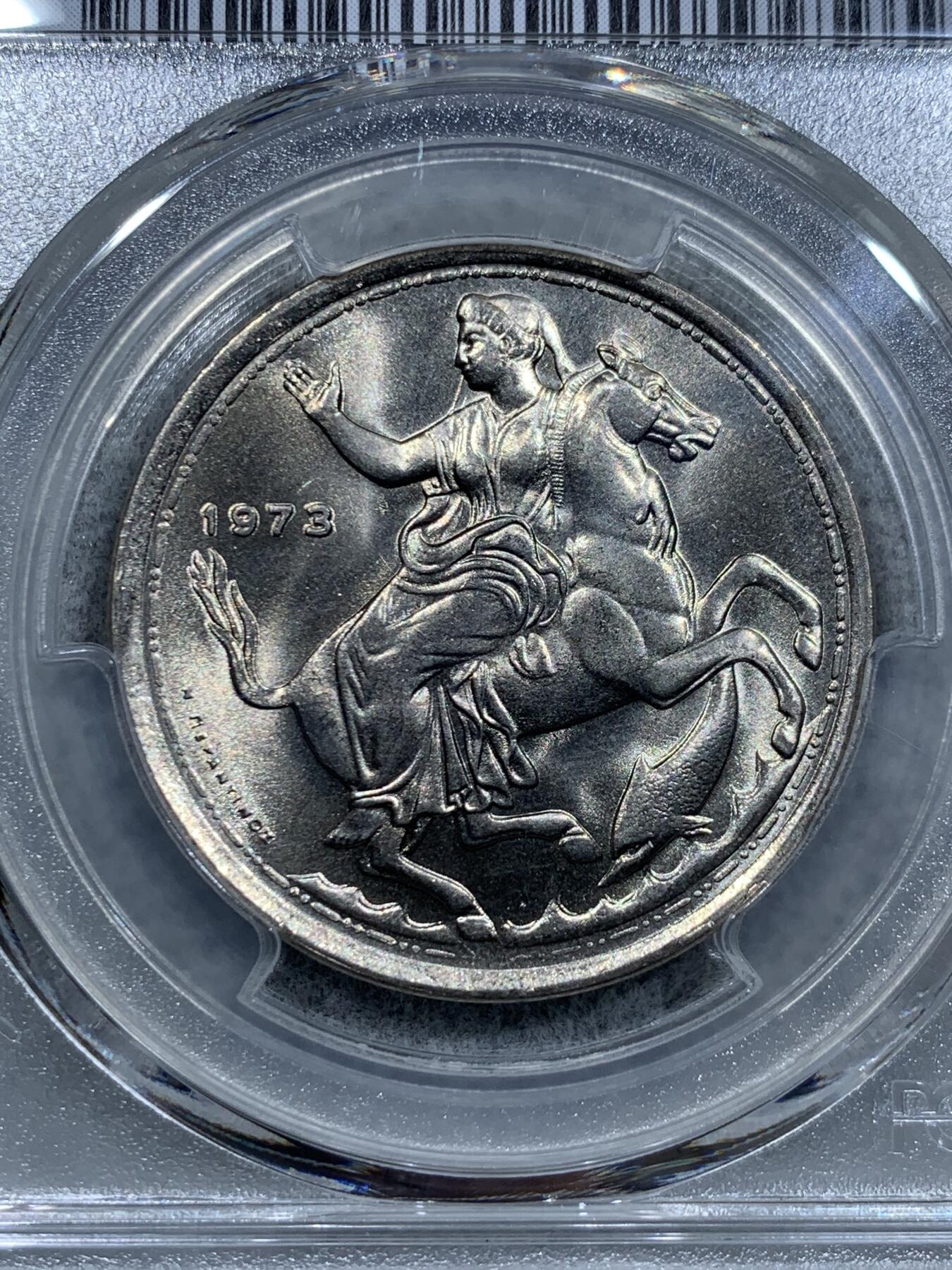 《竞宝斋》第337场 周日，周一，周二 3场连拍 （全场包邮） PCGS MS67 希腊1973年军政府版20德拉克马，月亮女神，宽边断火版！少见版式高分漂亮！亚军分!