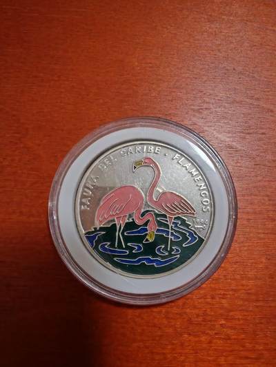 长老汇龙年精选第三十七场拍卖 - 1994古巴珐琅质彩色火烈鸟10比索精制银币，20克999银