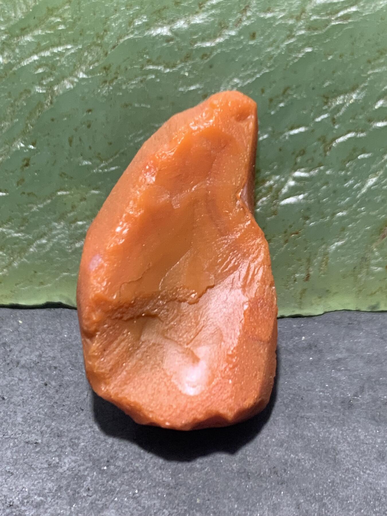 精美柿子红南红玛瑙明料原石一颗