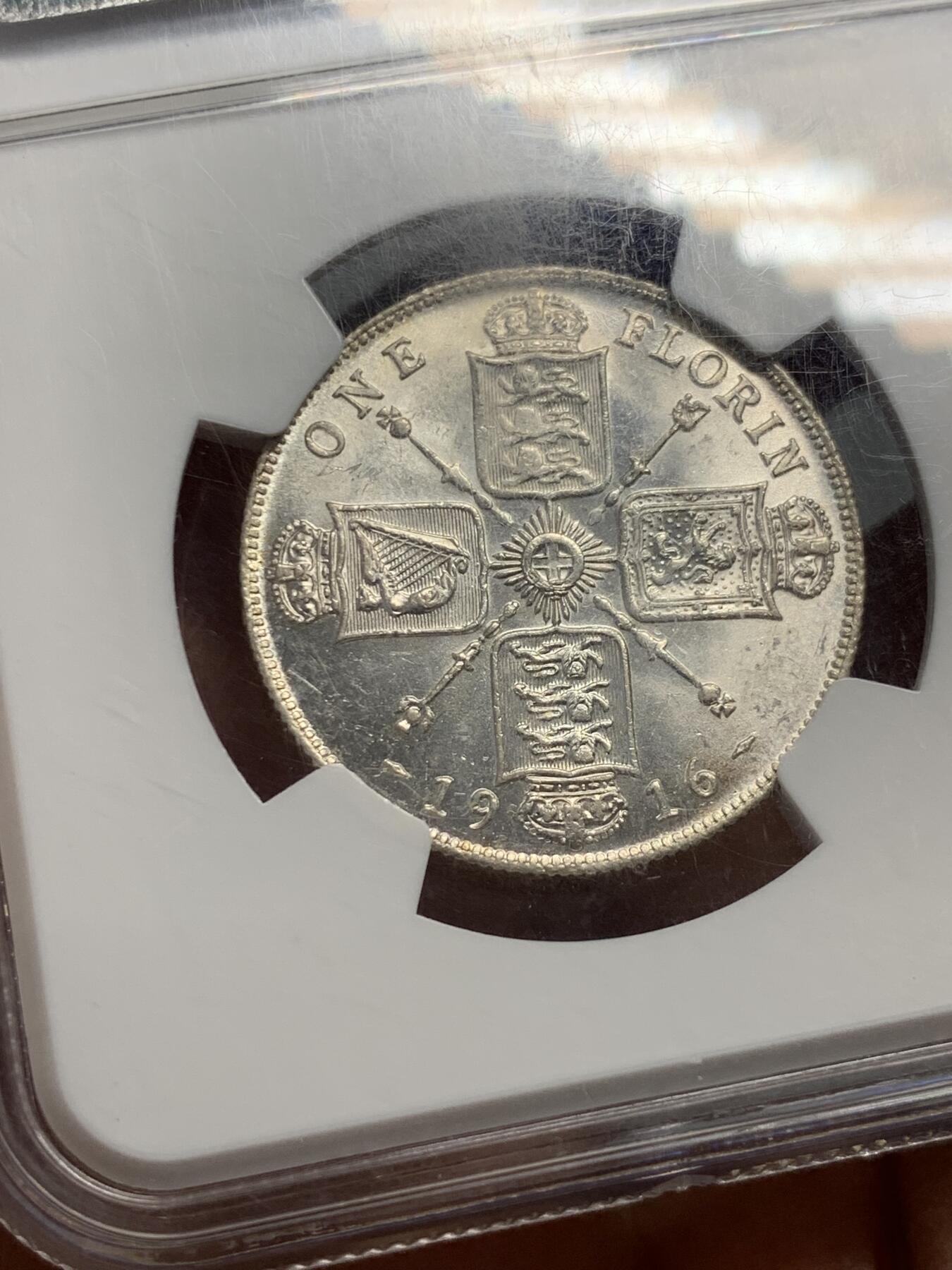 《竞宝斋》第337场 周日，周一，周二 3场连拍 （全场包邮） NGC MS61 英国1916年乔治五世一弗洛林2先令银币 高银版 老盒严评 肉眼可见的低评 转光强烈