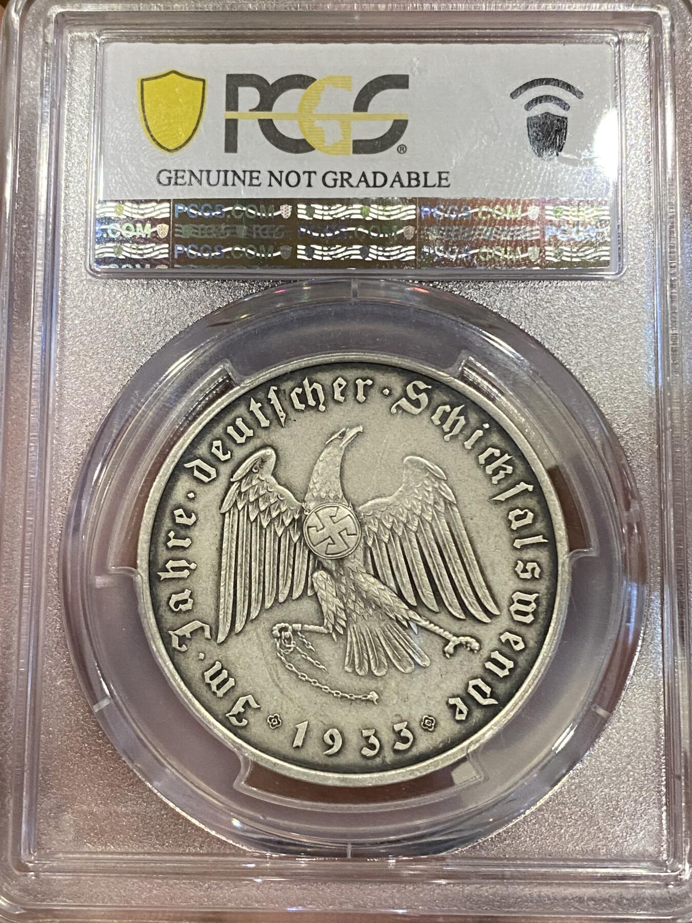 万国钱币拍卖第039期 PCGS UNCD 1933年德国民族社会主义工人党党魁当选帝国总理纪念银章 名誉品种 有轻微刻画