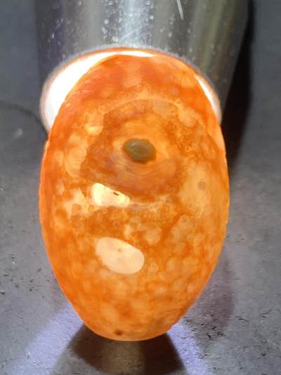 精美亚光战国红玛瑙手工俏色巧雕巨蟒灵蛇桶珠一个 精美亚光战国红玛瑙手工俏色巧雕巨蟒灵蛇桶珠一个