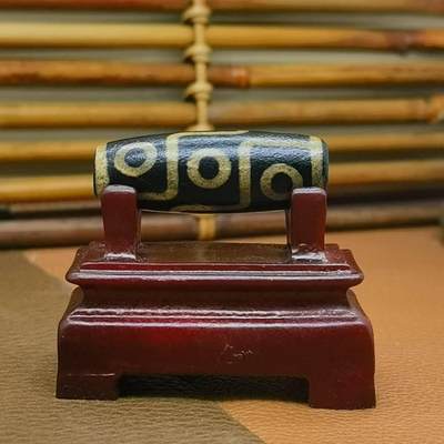 颜紫熹品牌回流天珠专场第7期 - 藏区回流牙黄黑金天珠1