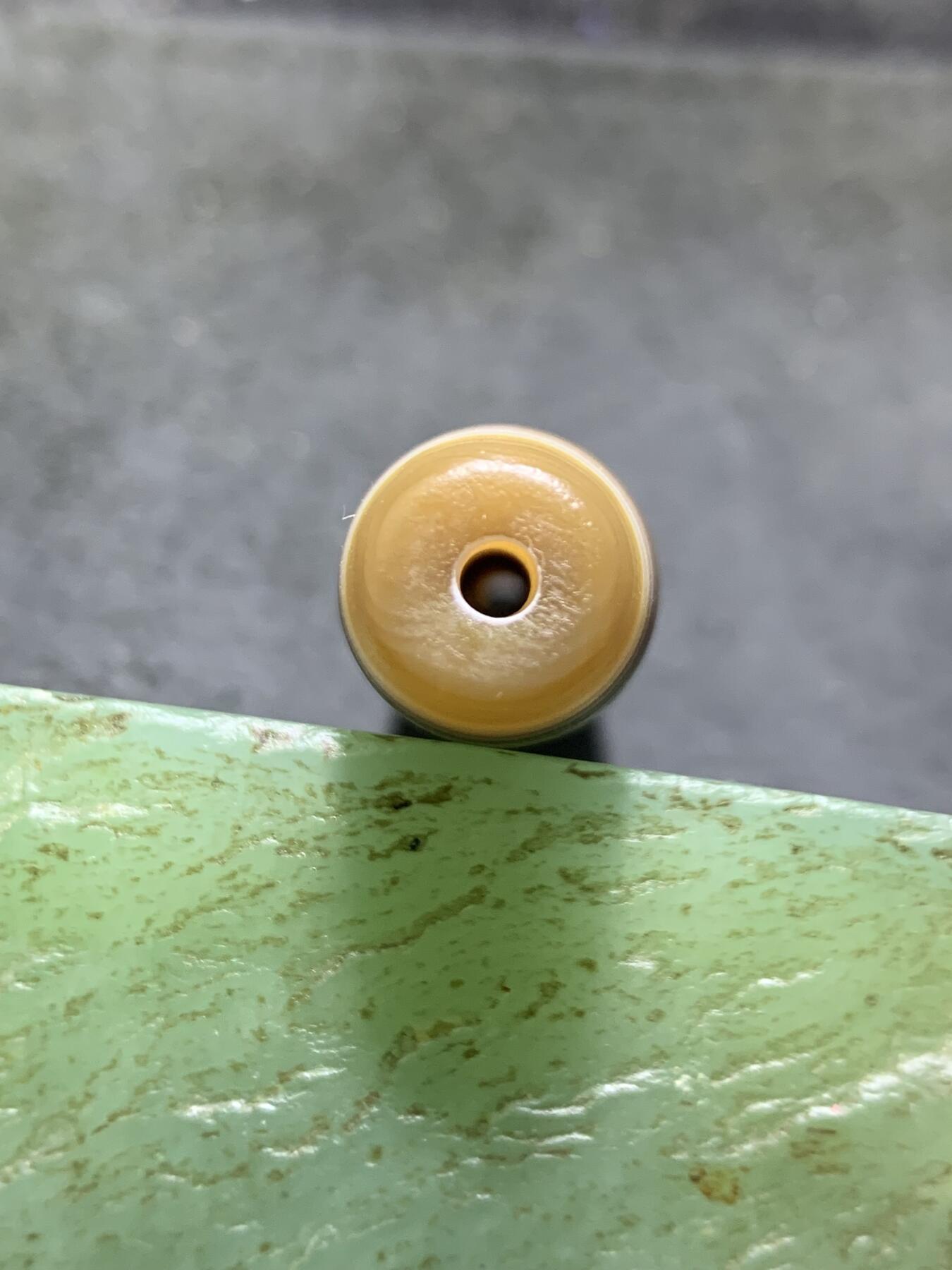 精美风化千层纹天珠形缠丝玛瑙大桶珠一颗，