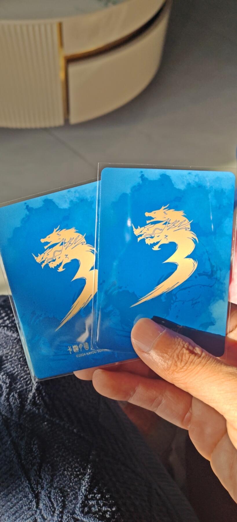 秋原瞳小店5期（雪：致敬，那不曾归去的童年！） 卡游三国gp对卡孙策蓝背
