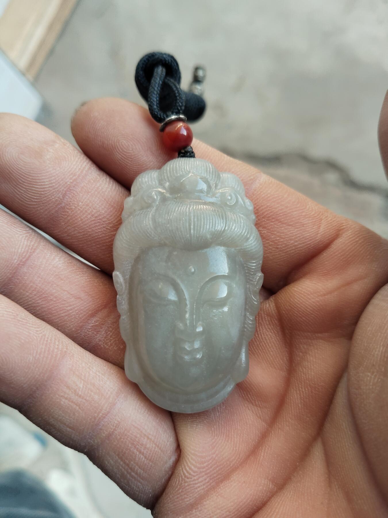 精品和田玉专场 和田玉观音头像吊坠
