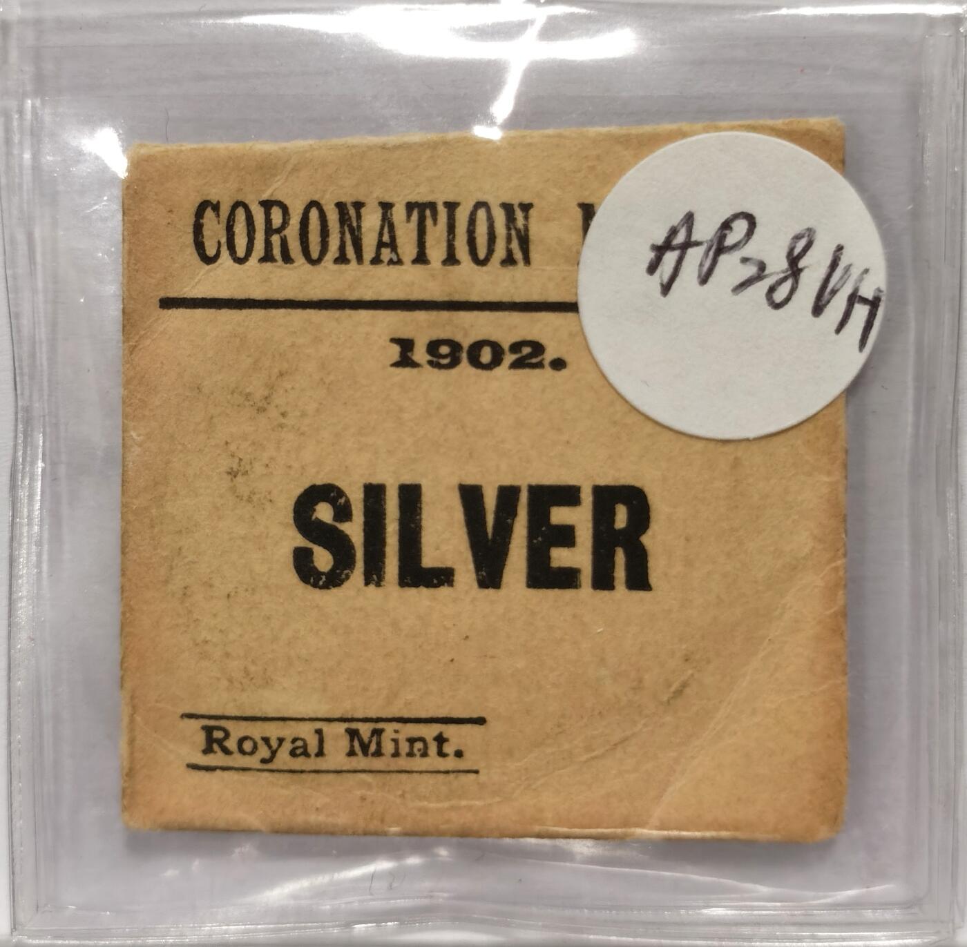 博洋堂世界钱币拍卖第104期（全场包邮） NGC MS64 英国1902年爱德华七世加冕纪念银章，少见高分，带造币厂原始纸袋