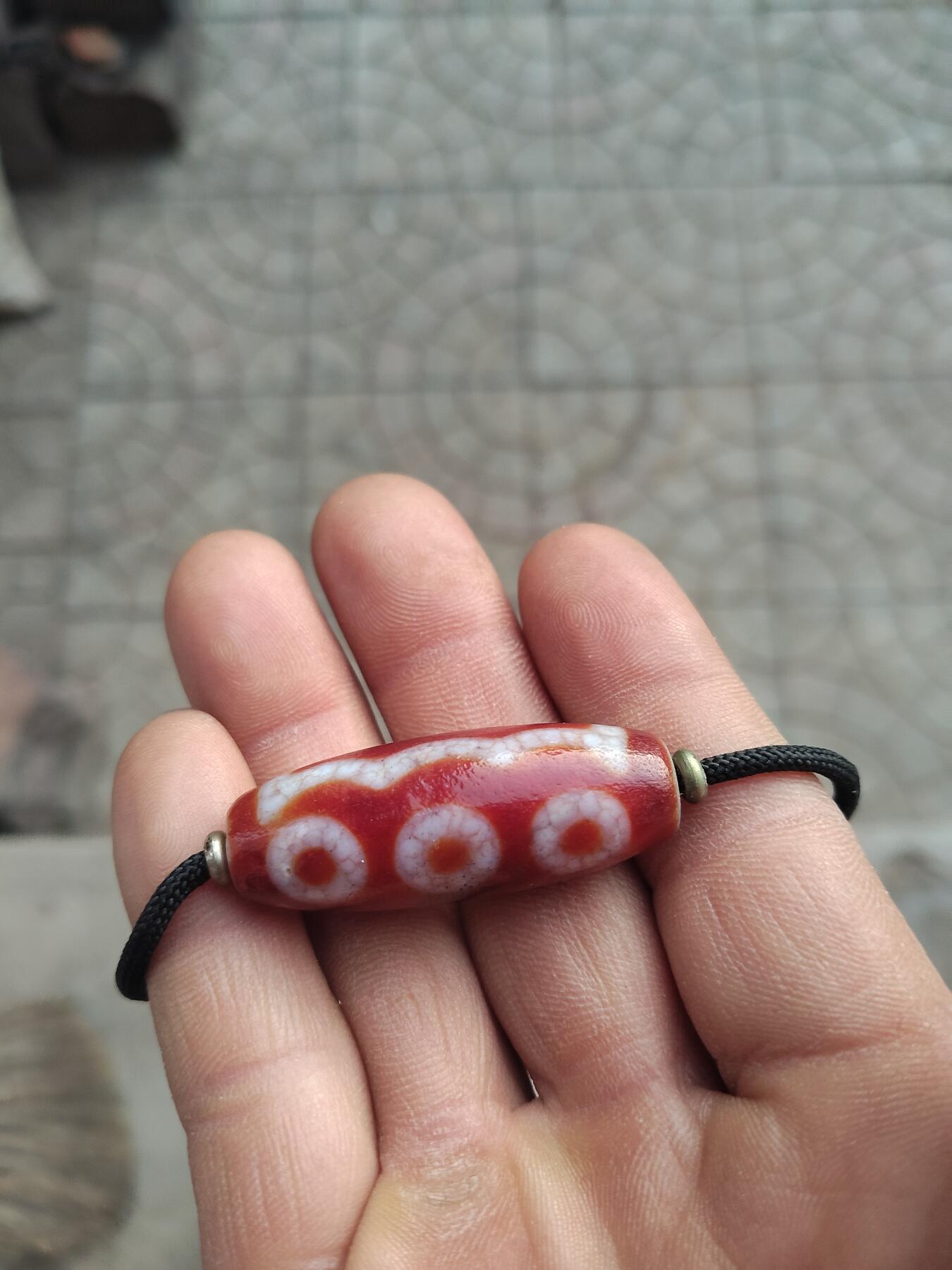 藏传天珠专场 红肉五眼天珠带证书