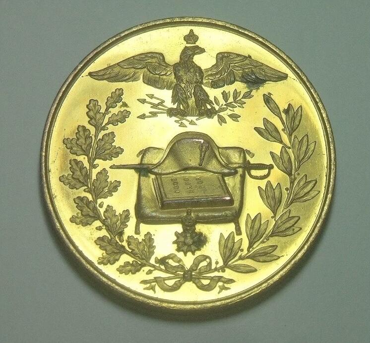 法国1869年 拿破仑诞辰百年金叶冠 高浮雕精制大镀金章 50MM