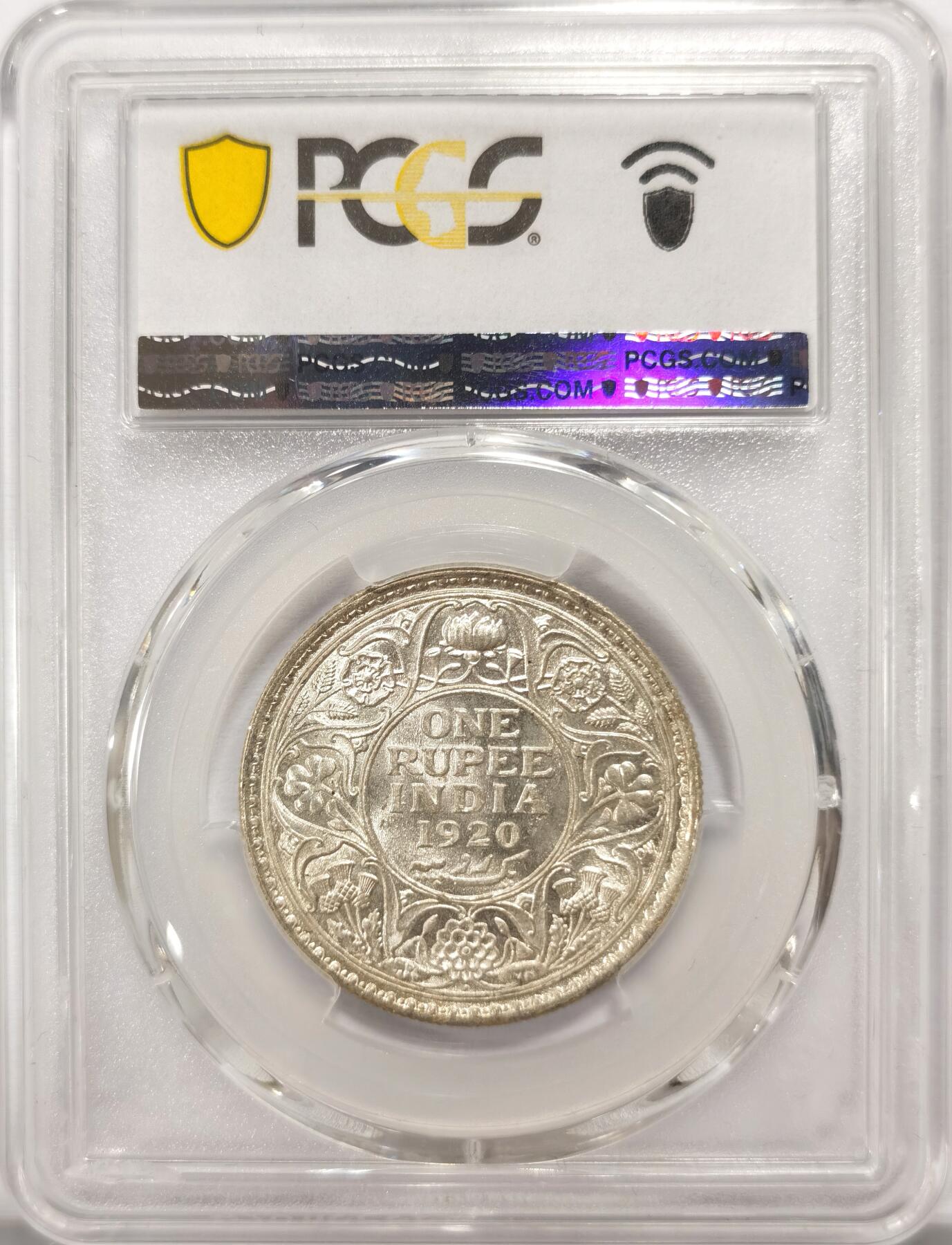 博洋堂世界钱币拍卖第104期（全场包邮） PCGS MS64 英属印度1920年B版乔治五世1卢比银币，收藏级分数，光度一流，盒子背面左下方有小磕
