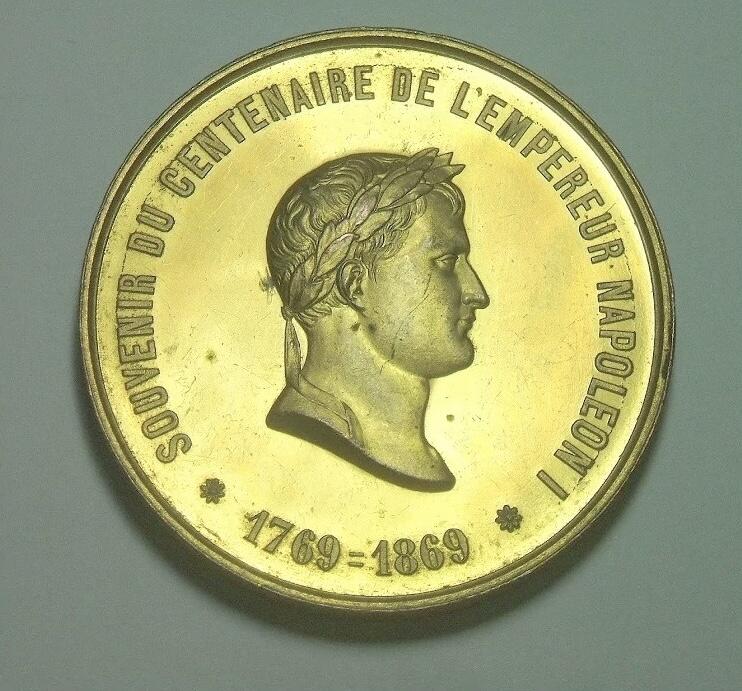 法国1869年 拿破仑诞辰百年金叶冠 高浮雕精制大镀金章 50MM