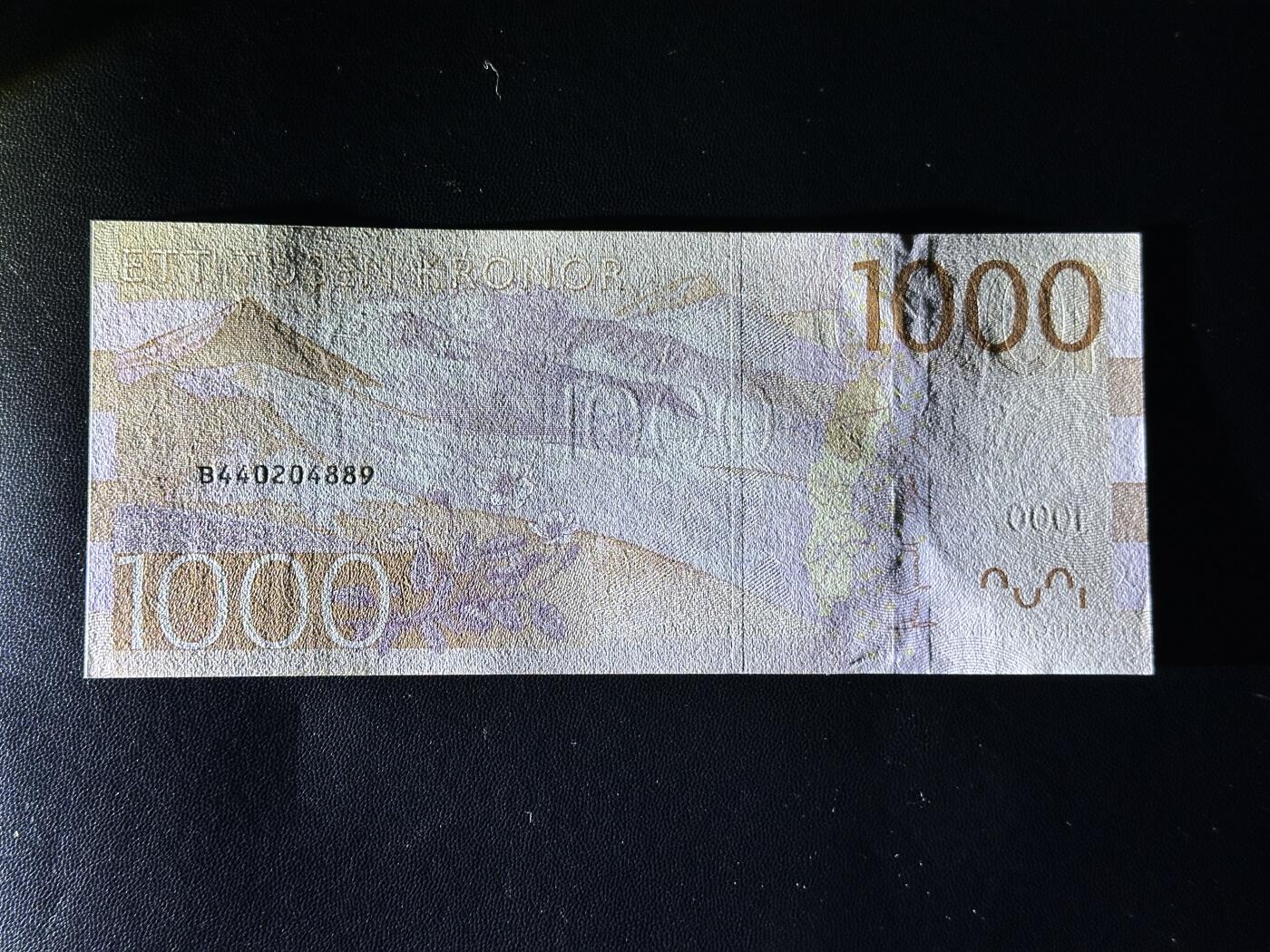 《外钞收藏家》第四百五十六期 瑞典最新版1000克朗 全新UNC