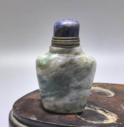 旧藏老玉鼻烟壶，尺寸:5.5cm*3.4cm*1.9cm - 旧藏老玉鼻烟壶，尺寸:5.5cm*3.4cm*1.9cm