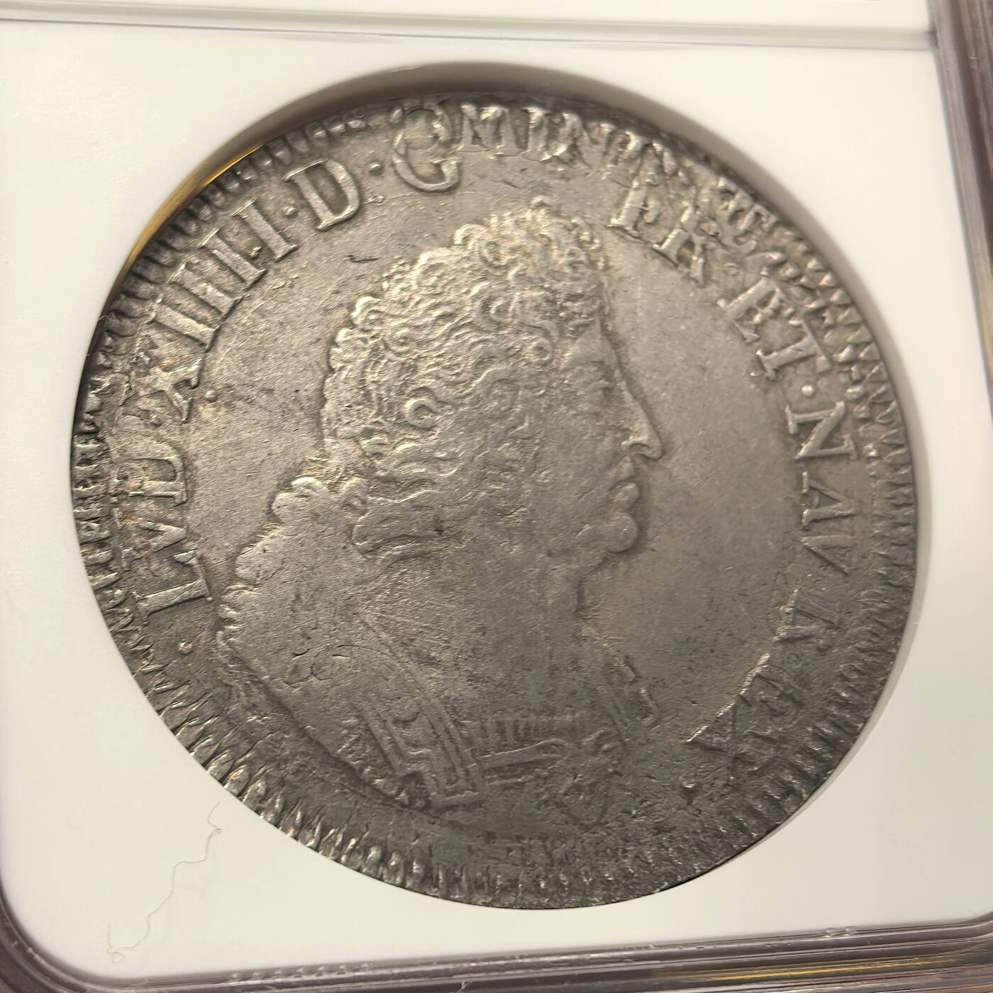 博洋堂世界钱币拍卖第104期（全场包邮） NGC AUD 法国1704年W里尔厂别路易十四太阳王埃居大银 深度欧陆包浆复打人物打制深邃