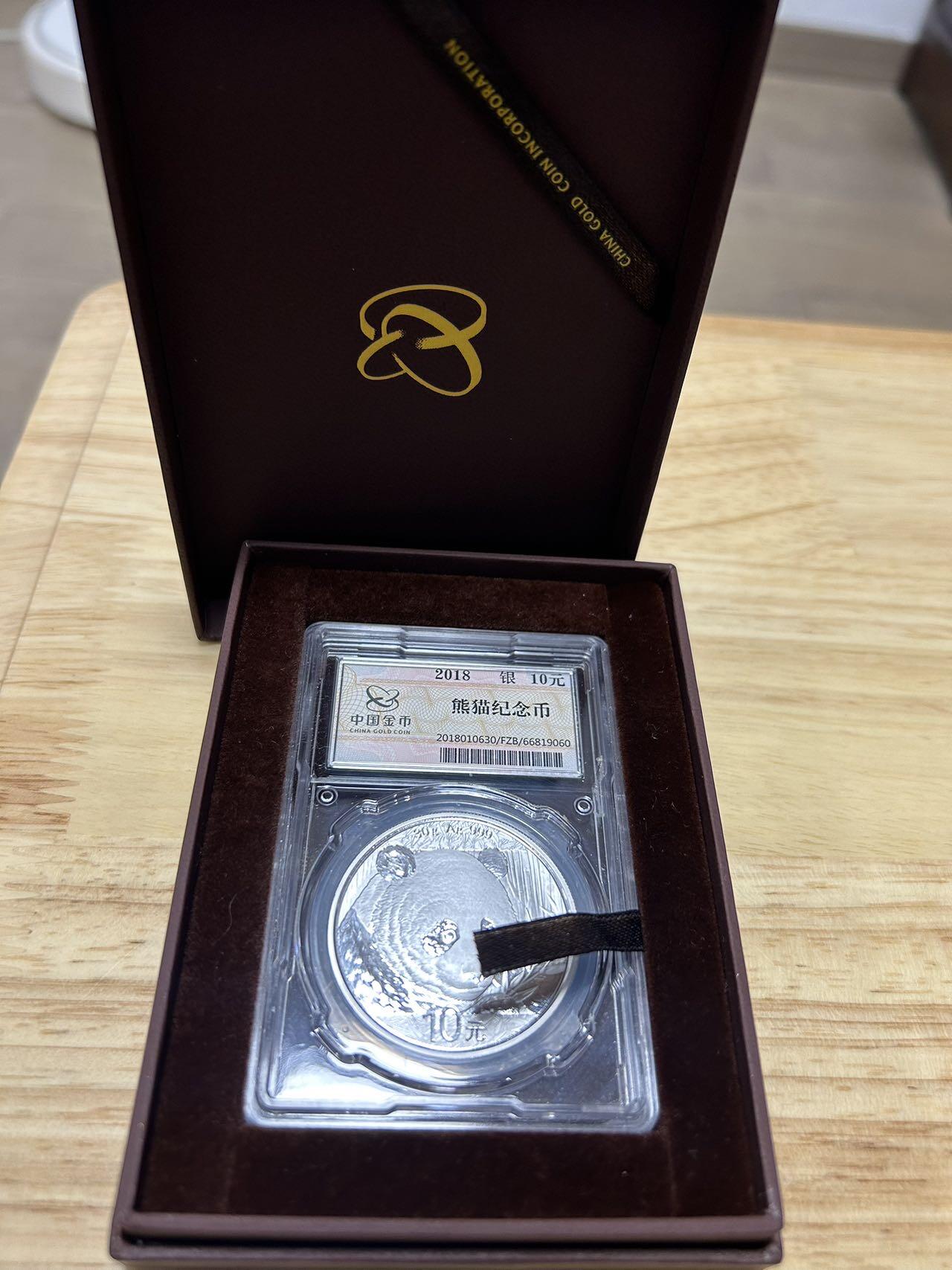 收藏联盟Quantum Auction 第401期拍卖 @征集拍品 长期供货可享分佣福利  2018年中国熊猫1盎司银币 金总封装原盒