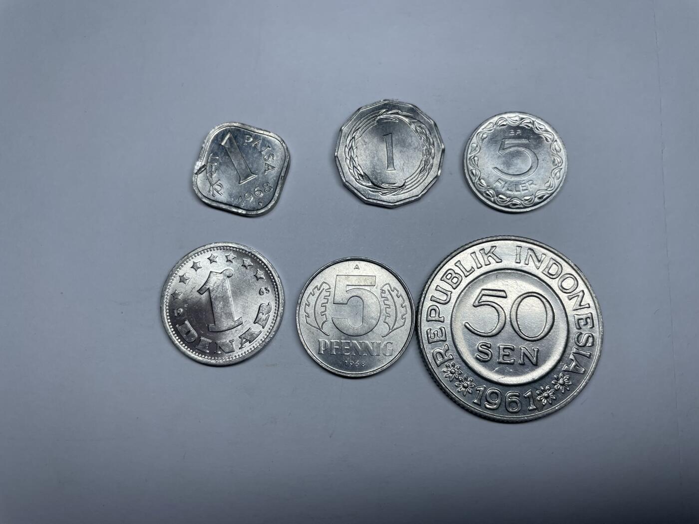 每日一拍，2024年集古藏今外币拍卖第十九期-第6场—（总第186拍），可以寄存60天，满160元包邮。 各国铝币6枚01