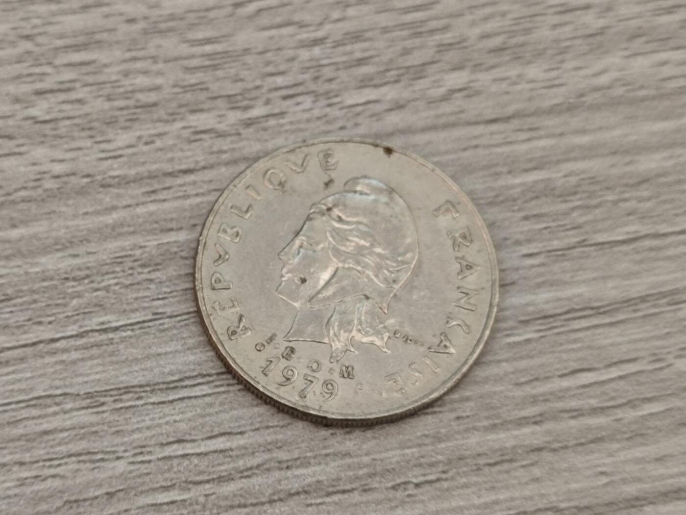 小小杂货铺第二十期（满五十包邮，可寄存，佣金为一元） 法国20法郎硬币