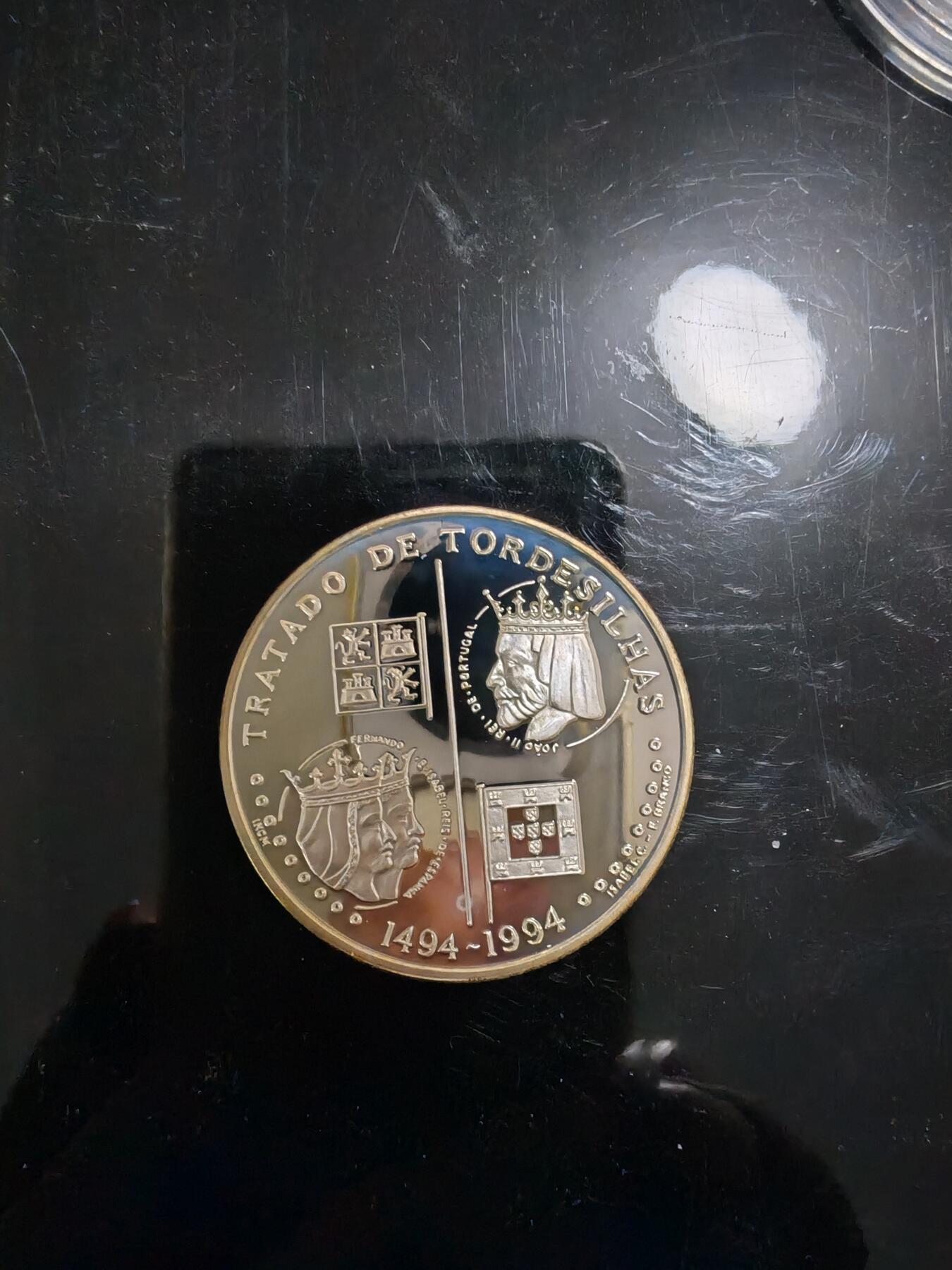 长老汇龙年精选第三十八场拍卖 1994葡萄牙大航海托尔德斯拉协议200埃斯库多斯精制银币，24.5克925银