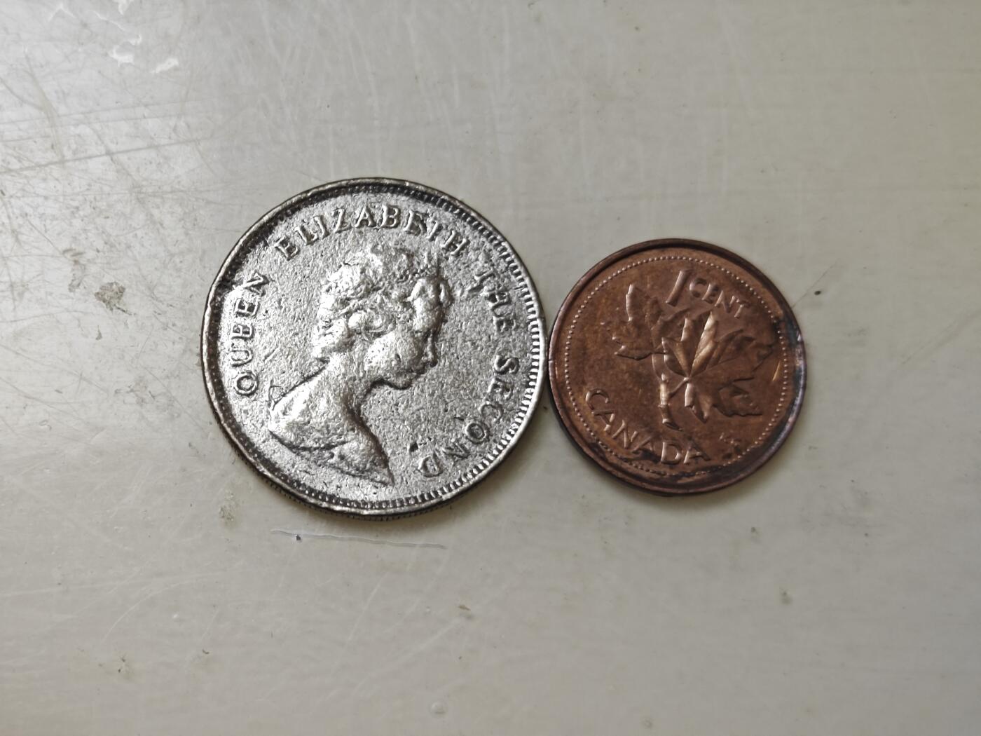 第十九期 英系散币小专场（满五十包邮，可寄存，有佣金） 英系硬币两枚