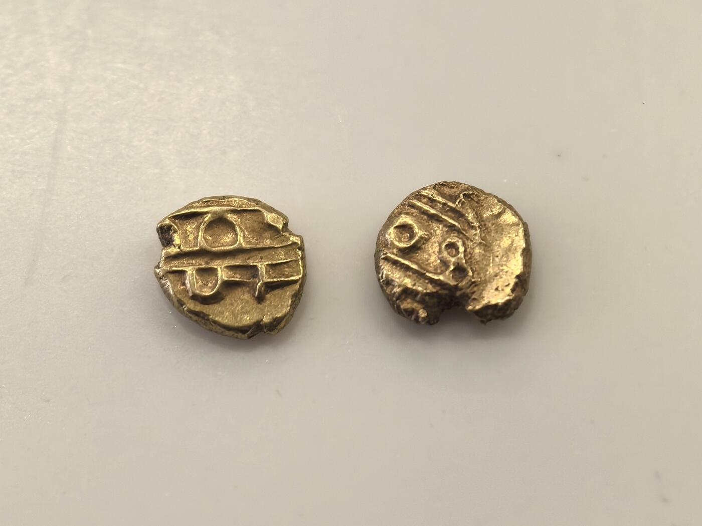博洋堂世界钱币拍卖第104期（全场包邮） 印度迈索尔王国1Fanam金币2枚一对