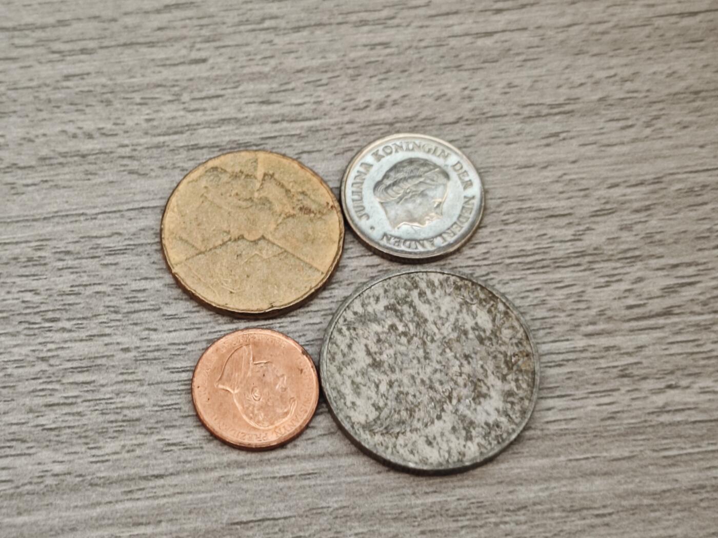 小小杂货铺第二十期（满五十包邮，可寄存，佣金为一元） 杂币四枚