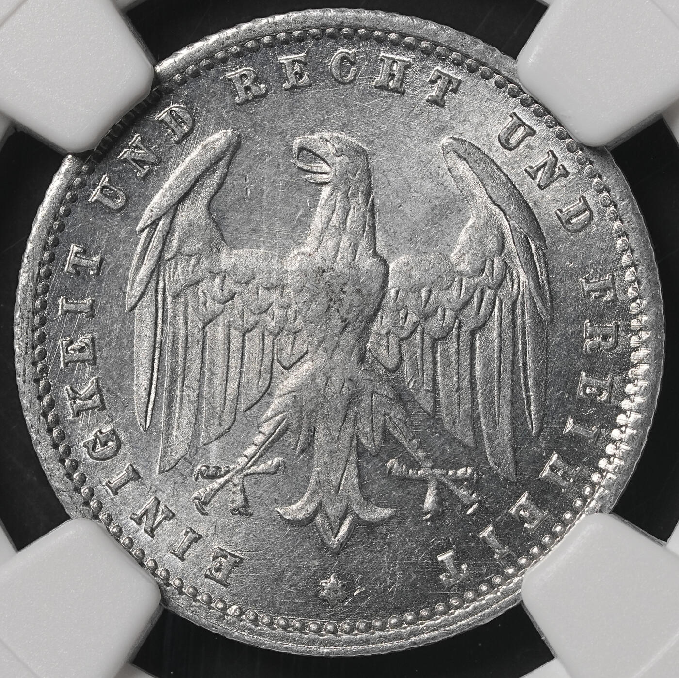 修遠堂世界钱币第五十一期 全场包邮 NGC MS64 1923年魏玛政府200马克 E厂铭 少见的厂铭