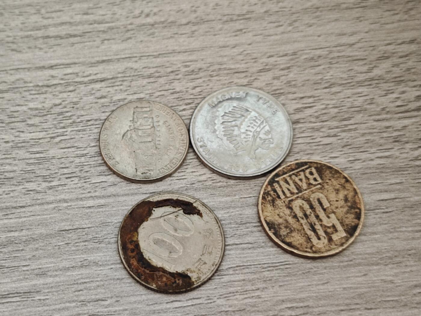 小小杂货铺第二十期（满五十包邮，可寄存，佣金为一元） 杂币四枚
