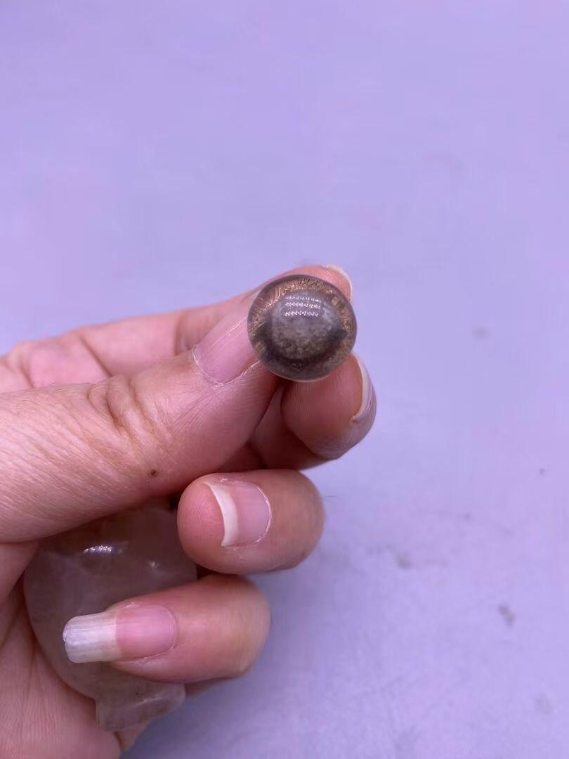 老水晶药瓶，尺寸4.6厘米，品相如图，128包快递