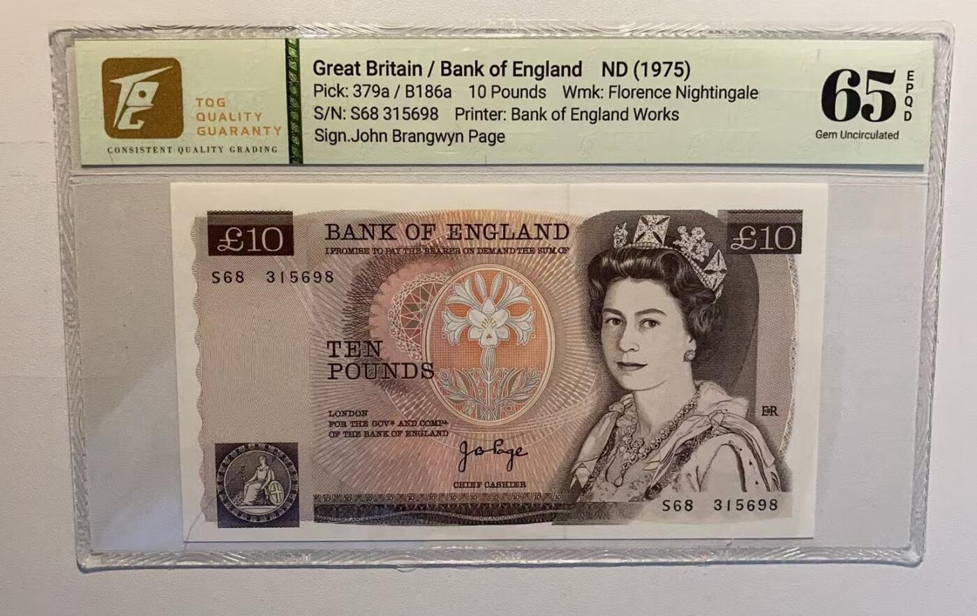 《外钞收藏家》第四百五十七期 1975年英国D序列10镑 TQG评级 无47尾8 靓号