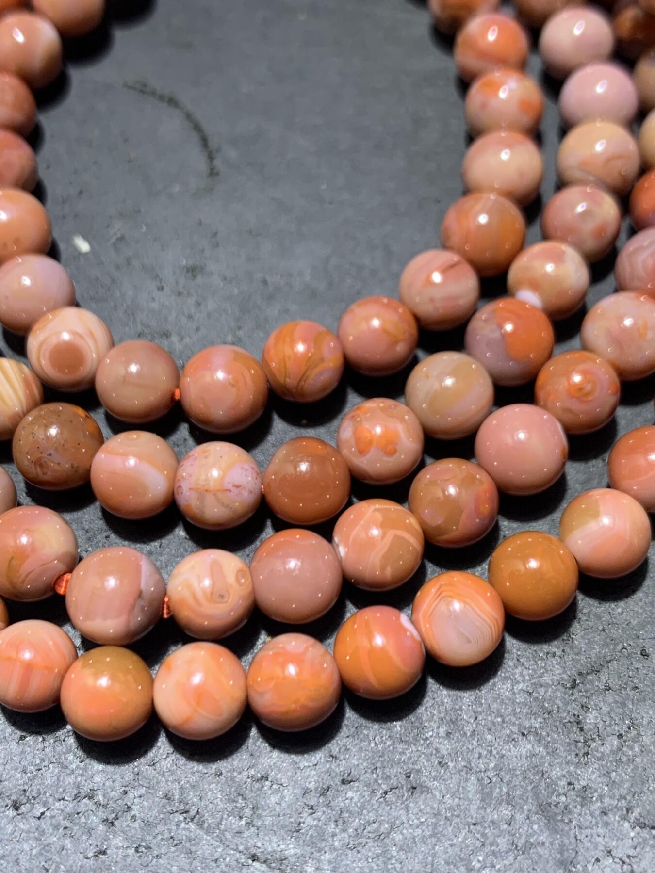 川料南红玛瑙多圈手串一条！