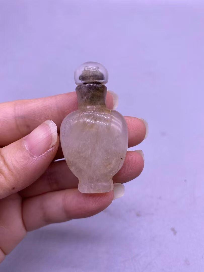 老水晶药瓶，尺寸4.6厘米，品相如图，128包快递