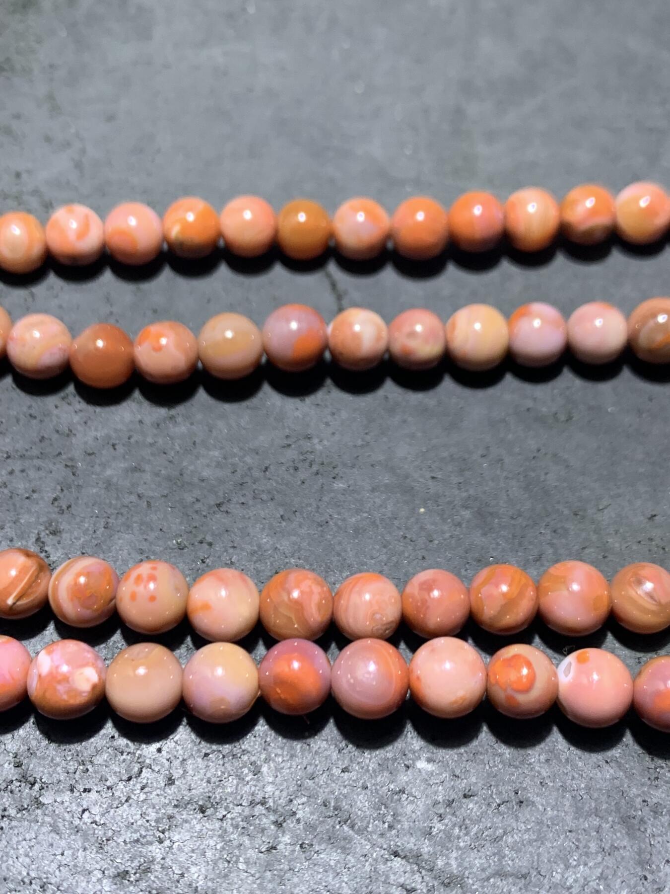 川料南红玛瑙多圈手串一条！