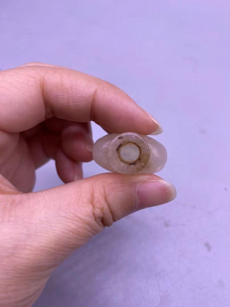 老水晶药瓶，尺寸4.6厘米，品相如图，128包快递