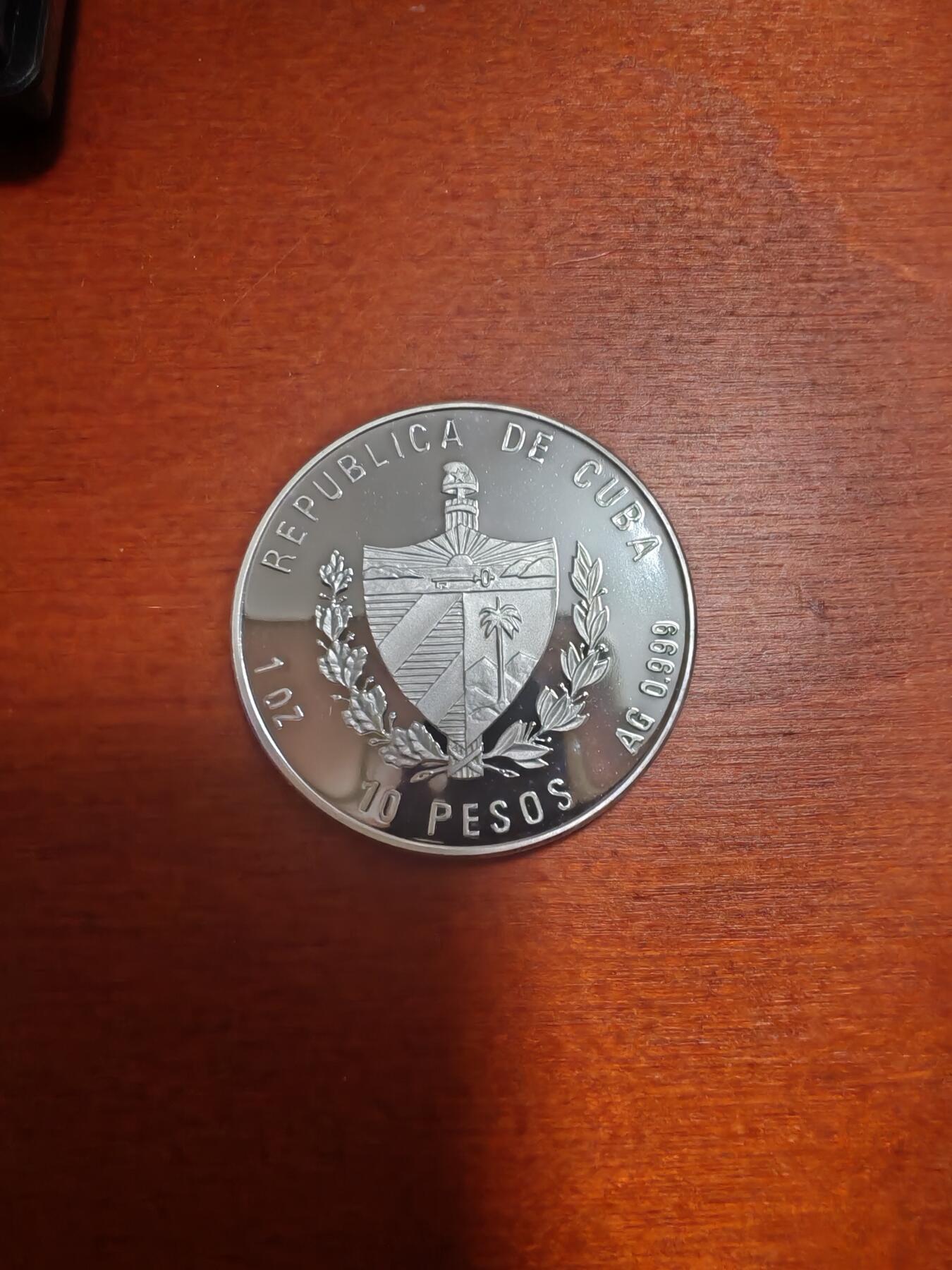 长老汇龙年精选第三十九场拍卖 1997古巴小平您好10比索精制银币，1盎司999银，盒证全
