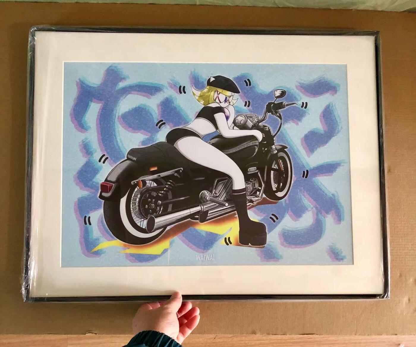 零元拍：OWSON GAGA 系列作品装饰画，已做装裱 合金相框尺寸40X52CM。因展品出展，镜框或亚克力可能有轻微划痕，介意勿拍