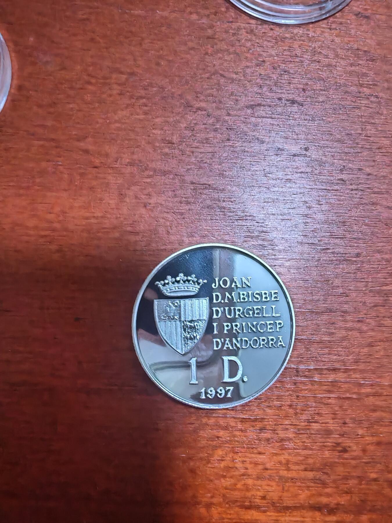 长老汇龙年精选第三十九场拍卖 1997安道尔罗马条约1第纳尔精制银币，安道尔首枚1第纳尔银币