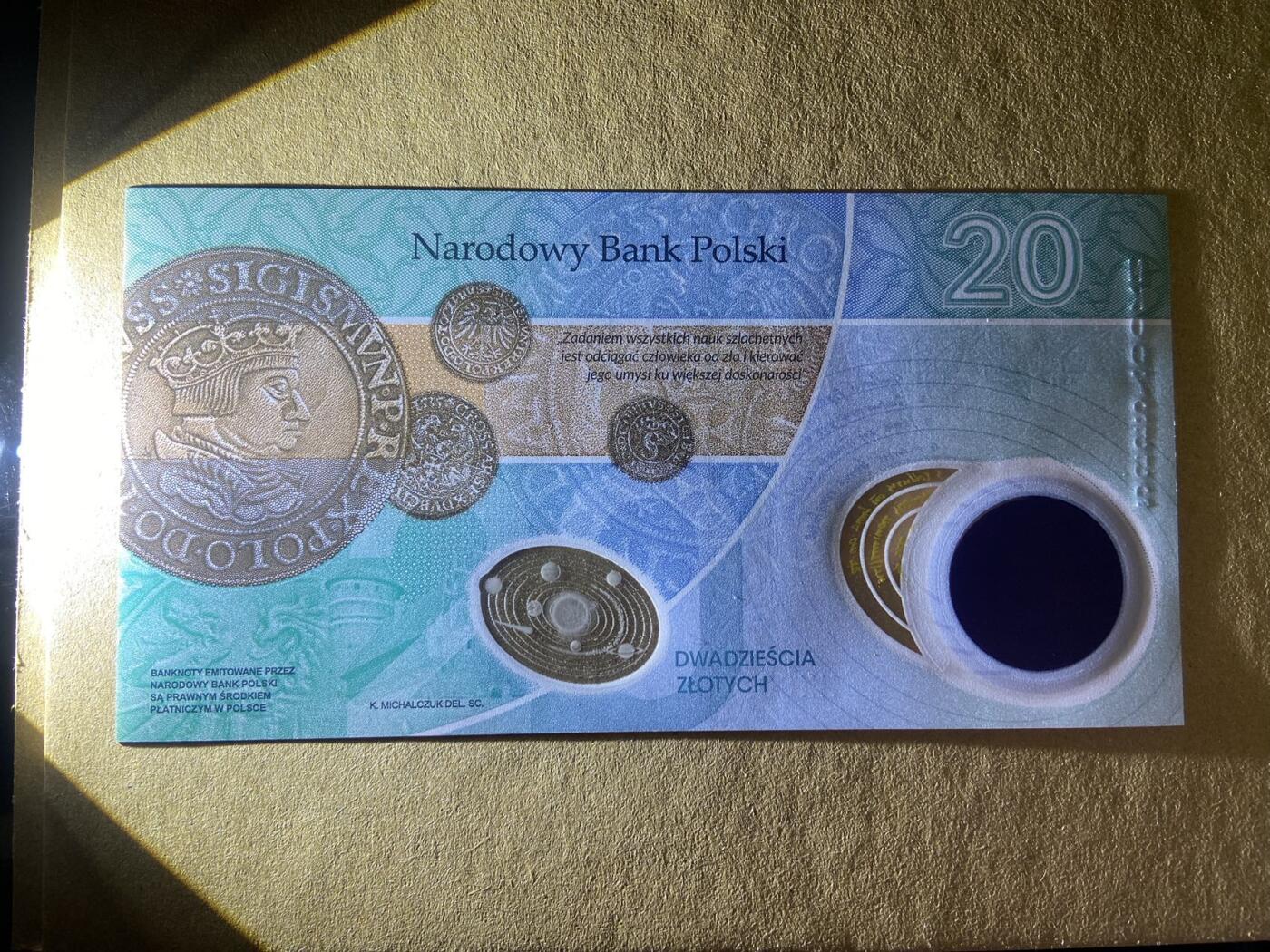 【炜奕收藏】，二十一期 波兰哥白尼纪念钞，UNC品相，带原装册