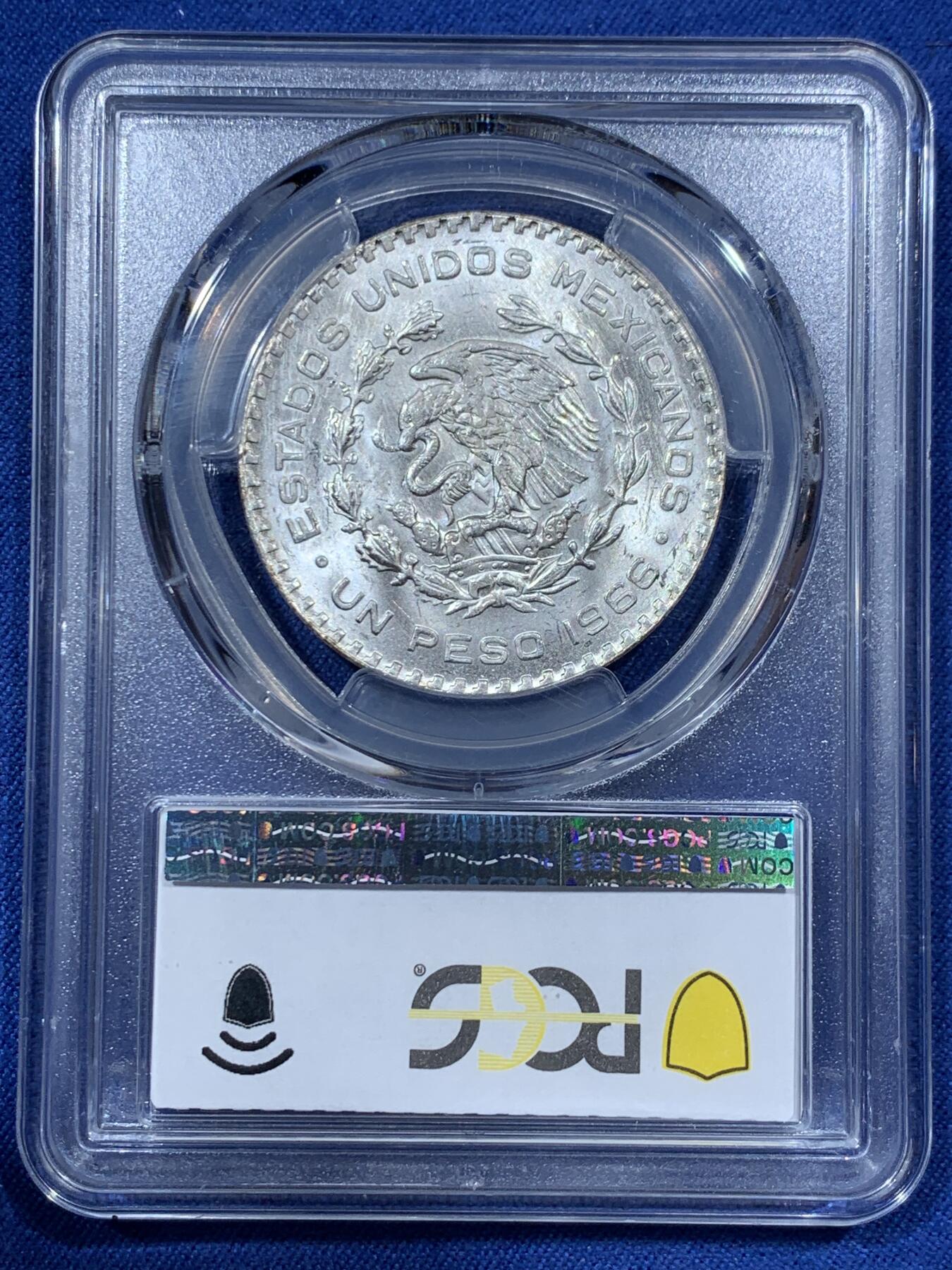 《竞宝斋》第341场 周日，周一，2场连拍 （全场包邮） PCGS MS65 墨西哥1966年海盗鹰洋1比索银币