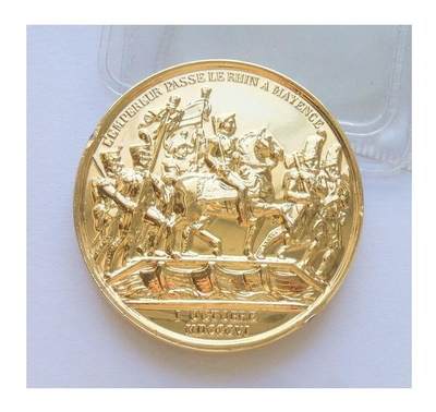 法国纪念1806年拿破仑战争+雄鹰高浮雕精制大镀金章 40MM - 法国纪念1806年拿破仑战争+雄鹰高浮雕精制大镀金章 40MM